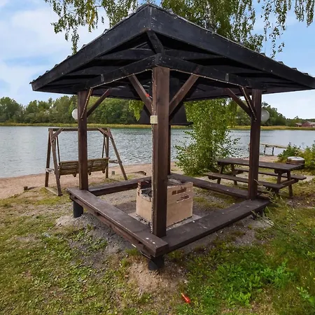 Nokikana 7 By Interhome Strandby